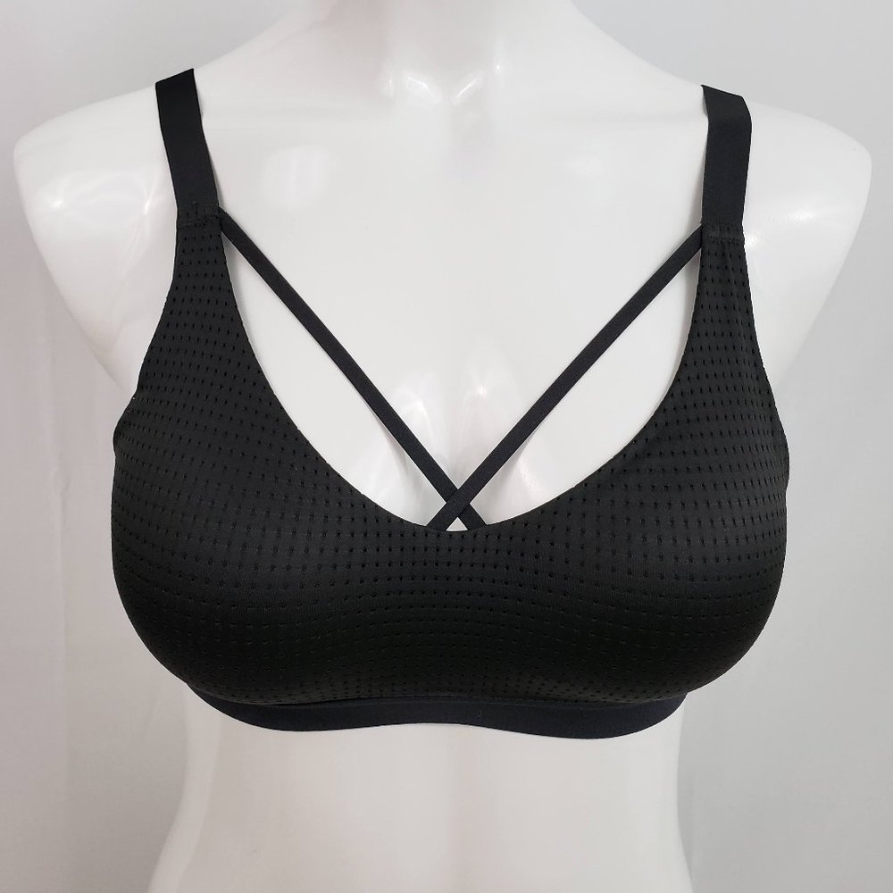 Victoria's Secret lightweight sports bra